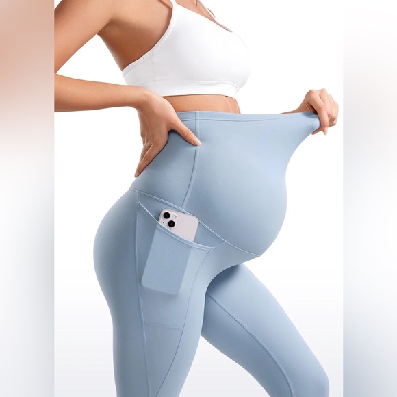 Butterluxe Maternity Leggings with Pockets 25" - Picture 3 of 5